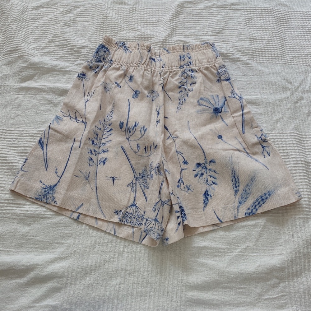 H&M Linen Blend Pull-On Shorts